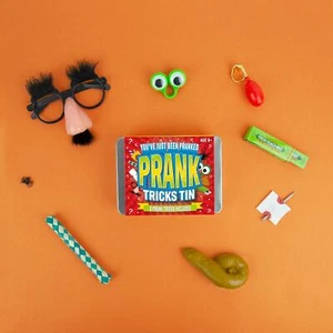 Kids Prank Joke Tin Silly Novelty Fun Laugh Gift Republic Humour Party Games - Picture 1 of 3
