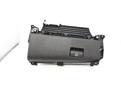Caja de almacenamiento con compartimento para guantes Toyota Camry 2018-2020 55303-06410-C0 *rasguños Foto 1 de 4