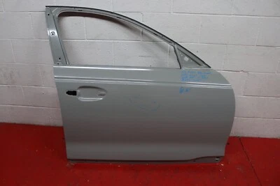 2019 2023 KIA K900 RIGHT SIDE FRONT DOOR SHELL OEM Foto 1 de 4