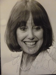 Fawlty Towers Dr Who Sherlock Till Death Us Do Part UNA STUBBS hand signed photo - Picture 1 of 1
