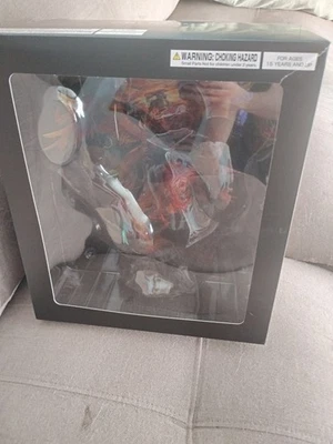 Final Fantasy XVI Collector's Edition PS5, Statue - Photo 1/3