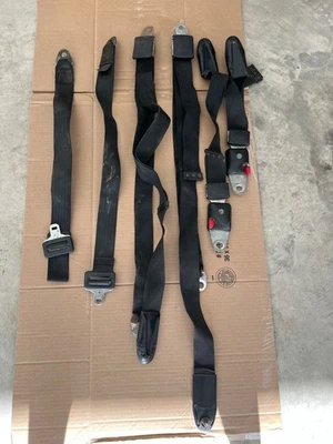 Juego cinturón seguridad Porsche 911 REPA 1968 Foto 1 de 4