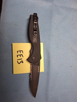 1 SOG FLASH 11 KNIFE      Camping        Lot EE13 - Image 1 of 4