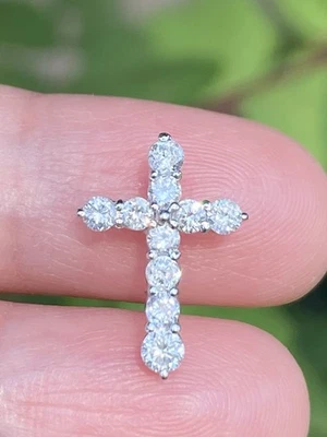 Platinum 0.50TCW 100% Natural Diamond Cross Pendant - Image 1 of 4