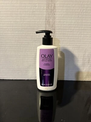Limpiador facial clásico Olay que desafía la edad exfolia suavemente la piel sin aceite 6,78 oz Foto 1 de 3