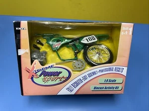 ERTL XTREME POWER SPORTS MOUNTAIN DEW 1:9 SCALE DIECAST ORIGINAL BOX NEW - Picture 1 of 8