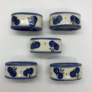 ceramika artystyczna Hand-painted napkin rings. Set Of 5. Blue Fruit Design - Picture 1 of 5