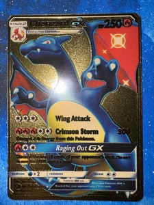 Tarjeta Pokémon dorada Charizard GX HP250 azul - Imagen 1 de 2