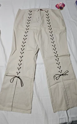 Pantalones de mezclilla acampanados Zana Di de colección de cuero con cordones pierna ancha para mujer 24 tiro alto 40x32 nuevos Foto 1 de 4