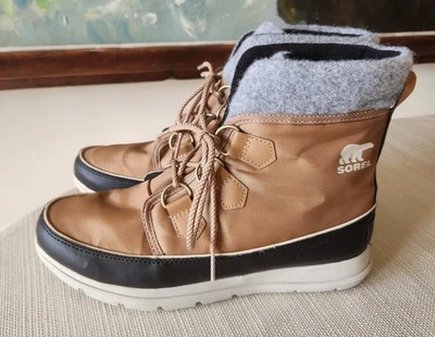 Botas de microfleece Sorel EXPLORER CARNIVAL 11 inverno bronzeado com cadarço à prova de intempéries - Imagem 1 de 4