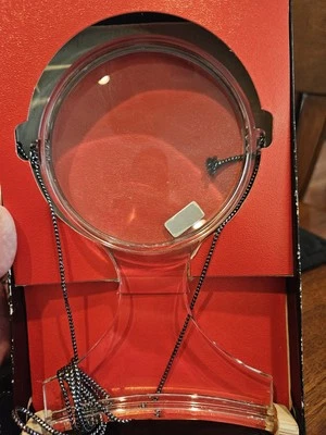 Lupa vintage manos libres alrededor del cuello Foto 1 de 2