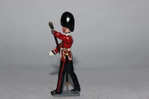 British Lead Marching Grenadier Guard - Picture 1 of 4