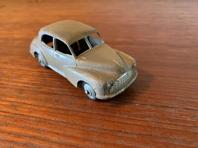 Nice! Vintage Dinky Morris Oxford Made In England Meccano 1/43 Scale Diecast Car - Image 1 of 4