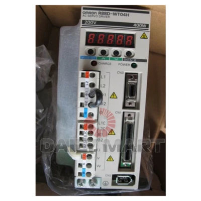 New In Box OMRON R88D-WT04H R88DWT04H AC Servo Drive - Image 1 of 4
