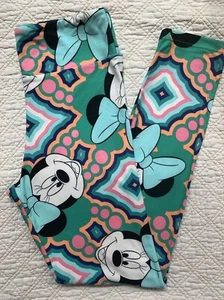 Lularoe Leggings OS Disney Minnie Mouse with Aqua Bow on Green Background NWT - Picture 1 of 2