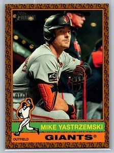 2025 Topps Heritage - MIKE YASTRZEMSKI - Color Of The Year #/76 SP - Giants #470 - Picture 1 of 2