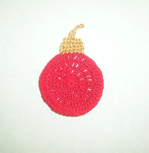 Crochet Red Christmas Ornament Sewing Applique Quilting Scrapbooking - Picture 1 of 1