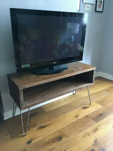 RUSTIC TV STAND VINTAGE CUSTOM MADE RECLAIMED WOOD SCAFFOLD HAIR PIN STEEL LEGS - Picture 1 of 3