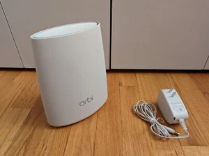 NETGEAR Orbi RBS40 Mesh AC2200 Satellite - RBS20 alternative - Picture 1 of 4