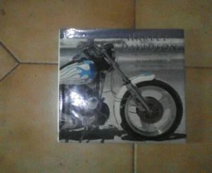 NORRIS Martin. Harley Davidson. Eine große Tradition. Maxi-Bücher. 2003. Gebrauchsspuren - Bild 1 von 1
