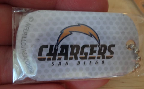 21" NFL Football Keychain Dog Luggage Tag necklace Bead Chain San Diego Chargers Cover
