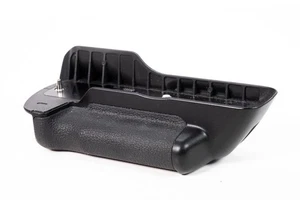 Canon VG10 Vertical Grip fits EOS 5 or A2 35mm SLR camera - Picture 1 of 5