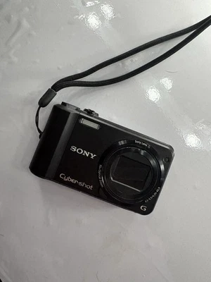Barely Used Sony Cyber Shot Digital Camera - Image 1 of 4