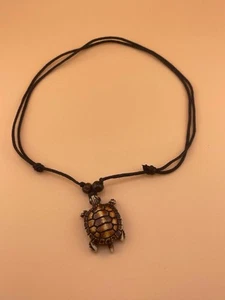 Modeschmuck Anhänger Schildkröte mit verstellbarem Halsband - Bild 1 von 1