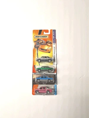 Matchbox '02 CHEVY AVALANCHE Lot  - Image 1 of 4
