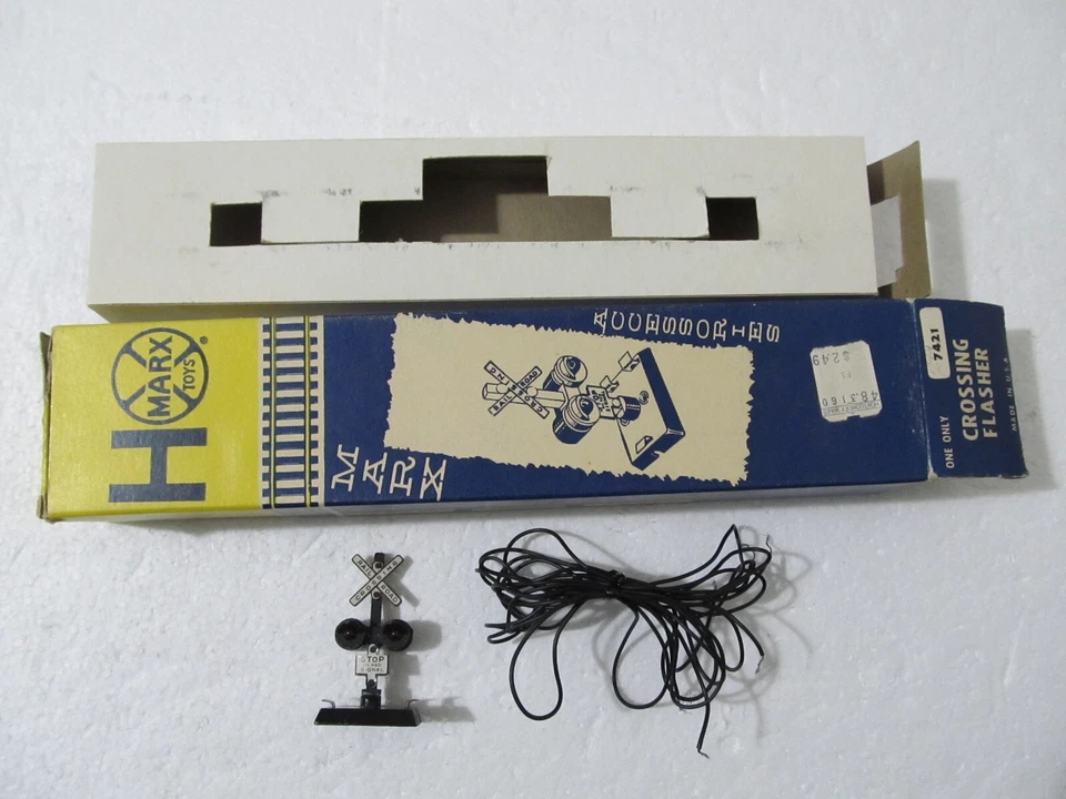 MARX Vintage Model Train HO Gauge Operating Crossing Flasher Original Box 7421 - Image 1 of 4