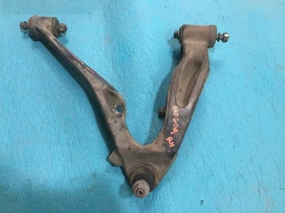 06 07 Silverado Sierra 2500 6,6 L 4x4 USADO DIESTRO brazo de control inferior delantero derecho Foto 1 de 4
