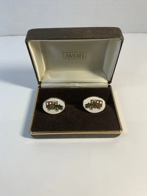 Gemelos vintage 1972 Avon Station Wagon esmalte tono dorado en caja original Foto 1 de 4