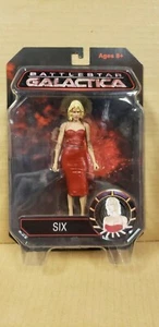 BATTLESTAR GALACTICA RED DRESS SIX SIGNED BY TRICIA HELFER (ACTUAL PHOTOS) - Picture 1 of 2
