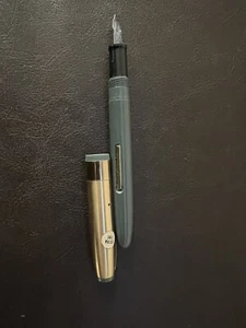 Vintage Wearever Füllfederhalter "SABER" Celluloid grün mit Goldkappe - Bild 1 von 11