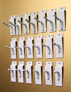 Ganchos de exhibición al por menor Slatwall blancos - Lote de 19 - 1", 1,5", 2" - Imagen 1 de 3
