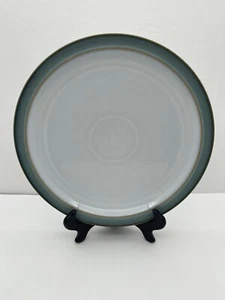 Denby REGENCY GREEN Stoneware 10 1/4" DINNER PLATE Made in England - Picture 1 of 7