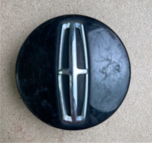 Lincoln OEM Black Center Cap DPSC-1A096-AA 2-1/8" - Picture 1 of 2