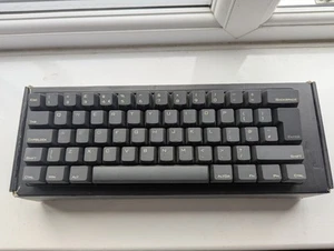Vortex POK3R (60%) - Metal Construction - Cherry MX Clears *Rare - UK ISO layout - Picture 1 of 3