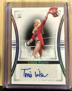 2024 Panini National Treasures WWE - Legendary Signatures Torrie Wilson #LS-TWL - Imagen 1 de 2
