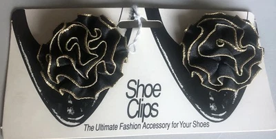 Clips para zapatos vintage negros con acento dorado con encaje en tarjeta original NOS Foto 1 de 4