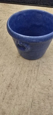  Maceta de cerámica azul. Muy buena calidad. Foto 1 de 3