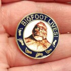 Bigfoot Lives! lapel pin with great sasquatch logo Cool collector item! 1" tall
