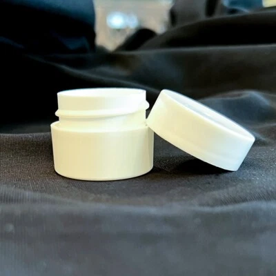 1/4 oz Plastic Jars with Lids - Image 1 of 2