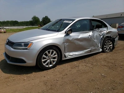 Used Air Cleaner Assembly fits: 2014 Volkswagen Jetta 1.8L engine ID CPRA Grade - Image 1 of 4