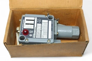 ALLEN-BRADLEY 836T-T351JS60X9 PRESSURE CONTROL SWITCH - Picture 1 of 7