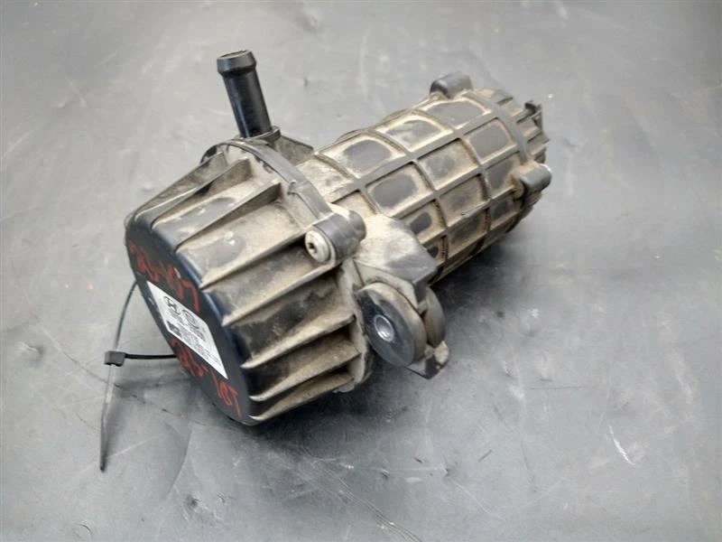 Conjunto de bomba de vacío Hyundai Accent 2014 OEM  Foto 1 de 4