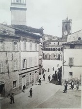 CARTOLINA OFFIDA ASCOLI PICENO MARCHE PIAZZA VITTORIO ANIMATA PAESAGGISTICA