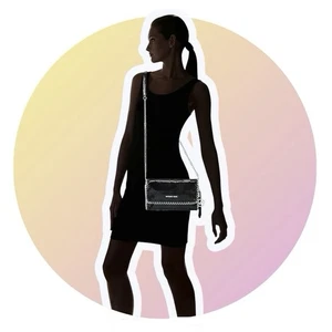 MICHAEL KORS: Chelsea Crossbody Shoulder Black Handbag • NWOT 🖤 - Picture 1 of 16