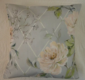 Blue Cushion Cover Rose Trellis Wild Flower Print New Handmade 16" inch 40cm - Picture 1 of 7