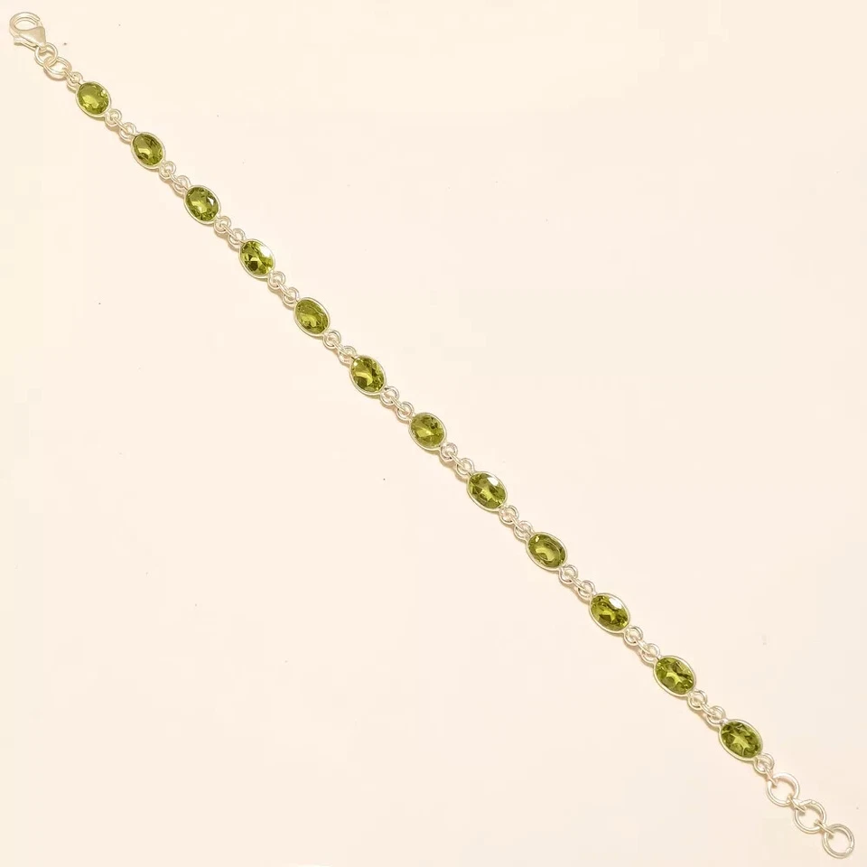 5.60 Gm 925 Solid Sterling Silver Natural Peridot Cut Stone Bracelet Size 8.25" - Image 1 of 1